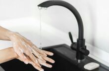 ΕΥΔΑΠ: Πόσο θα αυξηθούν οι λογαριασμοί νερού στην Αττική - Νέο πάγιο για νοικοκυριά και επιχειρήσεις