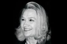 Πέθανε στα 88 της η Ντόρα Γιαννακοπούλου - Καλλιτέχνιδα με πορεία σε θέατρο, τραγούδι και λογοτεχνία, δημιουργός επιτυχημένων μυθιστορημάτων και τηλεοπτικών σειρών