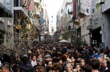 Ανοιχτά καταστήματα και σούπερ μάρκετ σήμερα στο πλαίσιο του εορταστικού ωραρίου - Αναλυτικά οι ώρες λειτουργίας για τις χριστουγεννιάτικες αγορές.