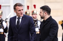 Εμανουέλ Μακρόν και Βολοντίμιρ Ζελένσκι