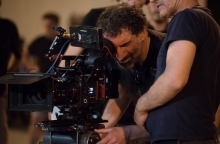 Η «Σπασμένη Φλέβα» του Γιάννη Οικονομίδη ξεπέρασε τα 141.000 εισιτήρια και απέδειξε ότι το ελληνικό arthouse μπορεί να βρει μαζικό κοινό