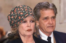 H Μπριζίτ Μπαρντό με τον τελευταίο σύζυγό της, Μπερνάρ ντ'Ορμάλε