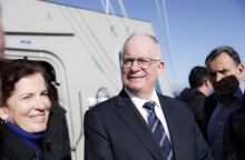 Ο ΠτΔ Κώστας Τασούλας στην φρεγάτα «Κίμων»