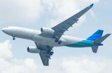 Ινδονησία: Χάθηκε από τα ραντάρ αεροσκάφος με 11 επιβαίνοντες, έρευνες σε εξέλιξη