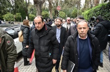 Ξεκίνησε η συνάντηση Μητσοτάκη με την 31μελη αντιπροσωπεία των αγροτικών μπλόκων