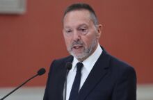 Γιάννης Στουρνάρας: Το 2026 κρίσιμο για την ελληνική οικονομία - Πολιτική σταθερότητα και διεθνείς αβεβαιότητες καθορίζουν τις προοπτικές ανάπτυξης.