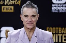 Ο Ρόμπι Γουίλιαμς κατέρριψε το ρεκόρ των Beatles στη Βρετανία με 16 σόλο άλμπουμ στο No1 - Ο Βρετανός σταρ κατακτά την κορυφή με τον δίσκο «Britpop»