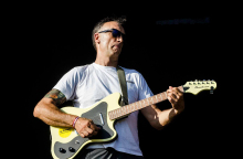 It's My Party: Ο Δημήτρης Βόγλης και το soundtrack της ζωής του