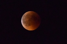 Ματωμένο φεγγάρι