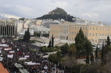 LIVE εικόνα από τη συγκέντρωση για τα Τέμπη στο Σύνταγμα