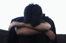 Ασθένειες απόγνωσης: Μια πολύπλοκη απειλή για τη σύγχρονη κοινωνία