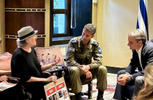 Συνάντηση του Κυριάκου Μητσοτάκη με συγγενείς ομήρων της Χαμάς