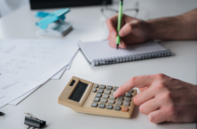 Πώς θα φορολογούνται οι ελεύθεροι επαγγελματίες - Οι προβλέψεις του νέου ν/σ