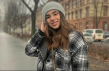 H 21χρονη φοιτήτρια Έμμα Καρυωτάκη παρασύρθηκε από το αυτοκίνητο που οδηγούσε ο 27χρονος και κατέληξε μετά από πέντε ημέρες μάχης σε νοσοκομείο της Θεσσαλονίκης