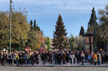 Με λιακάδα και ανοιξιάτικες θερμοκρασίες ο καιρός των Χριστουγέννων