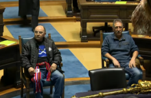 Οι δύο άνδρες δόθηκαν σε λάθος οικογένειες πριν από 70 χρόνια σε μαιευτήριο στον Καναδά