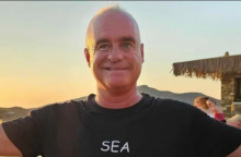 Ο 59χρονος τουρίστας που εξανίστηκε στην Αμοργό