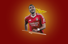 Βαγγέλης Παυλίδης: Ο Έλληνας επιθετικός δεν έκανε μόνο τους Έλληνες να παραμιλάνε μαζί του, αλλά και ολόκληρη την Ευρώπη