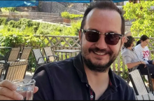 Βασίλης Καλογήρου