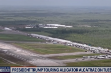 Αλκατράζ με αλιγάτορες: Περιτριγυρισμένο από επικίνδυνη πανίδα το νέο κέντρο κράτησης μεταναστών στις ΗΠΑ