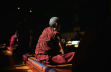 Σκάνδαλο στην Ταϊλάνδη: Γυναίκα εκβίαζε μοναχούς με ροζ βίντεο και φωτογραφίες