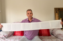 Αυτός είναι ο άνδρας με το μεγαλύτερο όνομα στον κόσμο - Θέλει 20 λεπτά για να συστηθεί