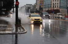 Κυκλοφοριακό χάος στους δρόμους της Αθήνας λόγω της κακοκαιρίας Byron - Η κίνηση στους βασικούς οδικούς άξονες
