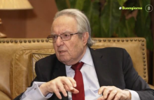 Μπαμπινιώτης: Θα μπορούσα να ήμουν πάμπλουτος και είπα, τότε, όχι δεν θα πάρω αυτό