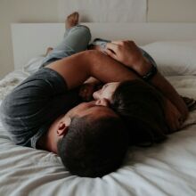 Χαράς ευαγγέλια! Η Gen Z κάνει σεξ! 