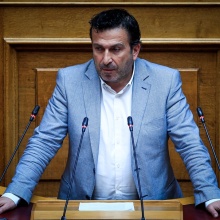 Στέφανος Παραστατίδης