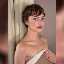 Οι αποχρώσεις και τα κουρέματα που καθορίζουν τη σεζόν 2025-2026