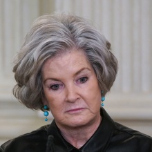 Σκληρή απάντηση της Σούζι Γουάιλς στο Vanity Fair - Τι λέει περί «αλκοολικού Τραμπ» και «συνωμοσιολόγου Βανς»