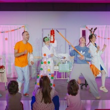 Επείγοντα Χριστούγεννα, ΚΠΙΣΝ