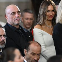 Ραγίζει η συμμαχία Τραμπ – Ρόγκαν: Ο πιο ισχυρός podcaster αρχίζει να αποστασιοποιείται