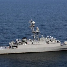 Η στιγμή που υποβρύχιο των ΗΠΑ βυθίζει με τορπίλη ιρανική φρεγάτα 