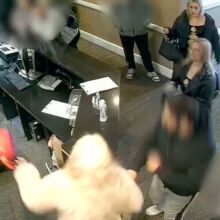 Βρετανία: Διέλυσαν ξενοδοχείο και αποκλείστηκαν από όλα τα μπαρ και ξενοδοχεία της χώρας