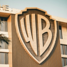 Warner Bros Discovery: Εγκρίθηκε η εξαγορά της από την Paramount