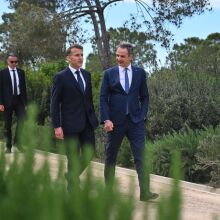 ΕΠΙΣΚΕΨΗ ΤΟΥ ΠΡΩΘΥΠΟΥΡΓΟΎ ΚΥΡΙΑΚΟΥ ΜΗΤΣΟΤΑΚΗ ΚΑΙ ΤΟΥ ΠΡΟΕΔΡΟΥ ΤΗΣ ΓΑΛΛΙΑΣ EMMANUEL MACRON ΣΤΗΝ ΕΚΘΕΣΗ "ΑΝΑΖΗΤΩΝΤΑΣ ΤΗΝ ΑΝΑΤΟΛΗ. ΔΙΑΣΤΑΥΡΟΥΜΕΝΕΣ ΠΟΡΕΙΕΣ ΑΡΧΑΙΟΛΟΓΩΝ" (POOL/ΝΙΚΟΣ ΧΑΛΚΙΟΠΟΥΛΟΣ/ΙΝΤΙΜΕ/EUROKINISSI)