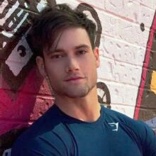 Νεκρός στα 32 του ο «looksmaxxing» influencer Κόνορ Μέρφι 