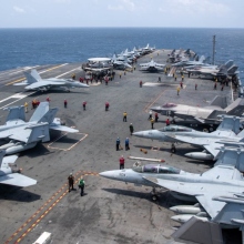 ΗΠΑ: Το αεροπλανοφόρο USS Lincoln επιστρέφει μετά από 272 ημέρες στη θάλασσα 