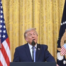 Trump TV: Δικό του κανάλι απέκτησε ο Τραμπ εν μέσω αντιπαράθεσης με τα μέσα ενημέρωσης