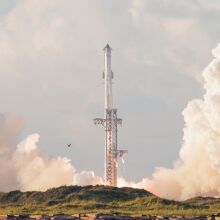 Το Starship της SpaceX έφτασε για πρώτη φορά σε τροχιά γύρω από τη Γη και έθεσε σε λειτουργία 26 Starlink