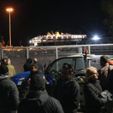 Μυτιλήνη: Μπλόκο αγροτών στο λιμάνι – Χωρίς επιβάτες αναχώρησε το «Διαγόρας»