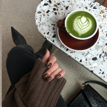 Σοκολατένια νύχια: Η τάση που θα βλέπεις παντού φέτος