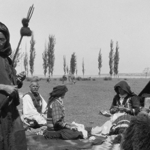 «Η αδρή ουσία των πραγμάτων» με τον φακό της Έλλης Παπαδημητρίου στο Μουσείο Μπενάκη