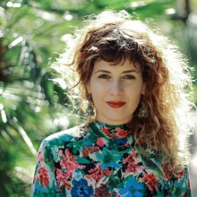  Η Εύη Μάζη στο Γυάλινο Up Stage