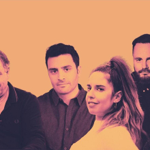 Ο Μιχάλης Μητρούσης υποδέχεται τον Νίκο Χιώτογλου και την Ορχήστρα Ρυθμός στο Γυάλινο Up Stage