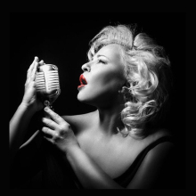 Μπέσσυ Αργυράκη