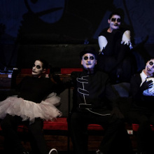 «Free freaks» στο Θέατρο «Βαφείο – Λάκης Καραλής»