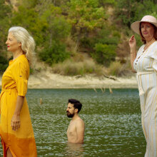 «Γιατί δεν μάθατε ν’ αποφεύγετε το νερό;» στο θέατρο Δρόμος